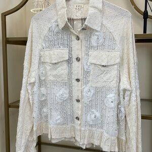 POL white cream lace woven flowers floral fray shacket jacket